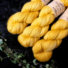 Lade das Bild in den Galerie-Viewer, Angel Delight - Sunflower