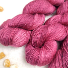 Lade das Bild in den Galerie-Viewer, Silky HT - Bordeaux