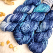 Lade das Bild in den Galerie-Viewer, Angel Delight - Atlantic