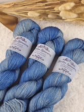 Lade das Bild in den Galerie-Viewer, Kathmandu (Camel/Silk) Lace - Lapislazuli