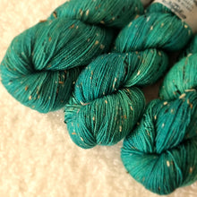 Lade das Bild in den Galerie-Viewer, Donegal Tweed - Smaragd