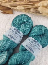 Lade das Bild in den Galerie-Viewer, Platinum Sock - Emerald