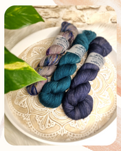 Lade das Bild in den Galerie-Viewer, Yak Sock - Emerald