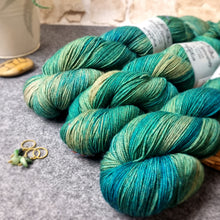 Lade das Bild in den Galerie-Viewer, Yak Sock - Forst