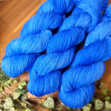 Lade das Bild in den Galerie-Viewer, Platinum Sock - Royal Ink