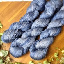 Lade das Bild in den Galerie-Viewer, Kathmandu (Camel/Silk) Lace - Lapislazuli