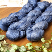 Lade das Bild in den Galerie-Viewer, Kathmandu (Camel/Silk) Lace - Lapislazuli