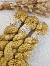 Lade das Bild in den Galerie-Viewer, Angel Delight DK - Golden Mustard
