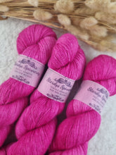 Lade das Bild in den Galerie-Viewer, Angel Delight - Hot Pink
