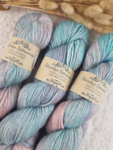 Lade das Bild in den Galerie-Viewer, Angel Delight DK - Blush in the Sky
