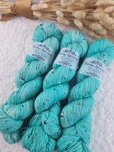 Lade das Bild in den Galerie-Viewer, Donegal Tweed - Azure
