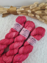 Lade das Bild in den Galerie-Viewer, Angel Delight - Klatschmohn

