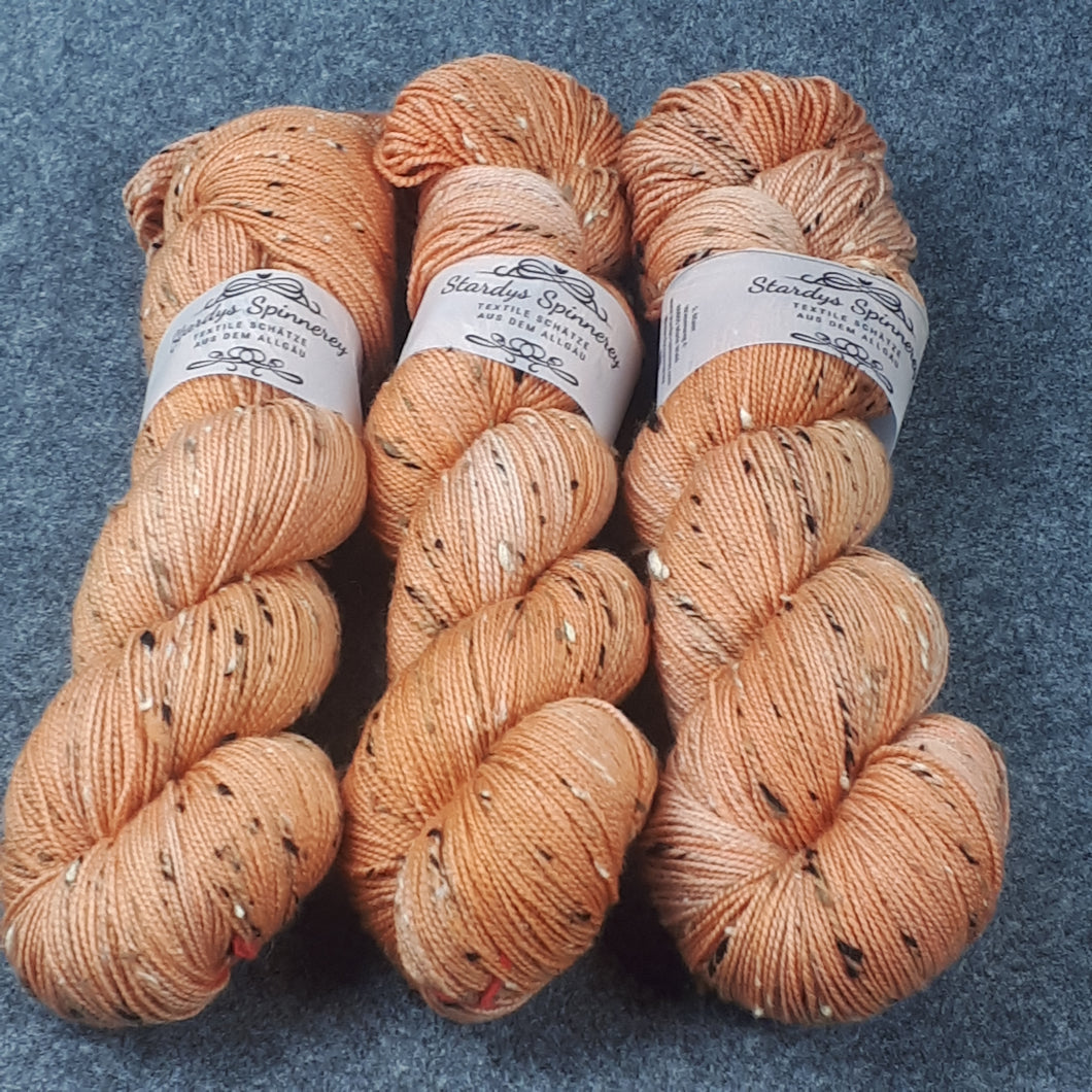 Donegal Tweed - Pumpkin