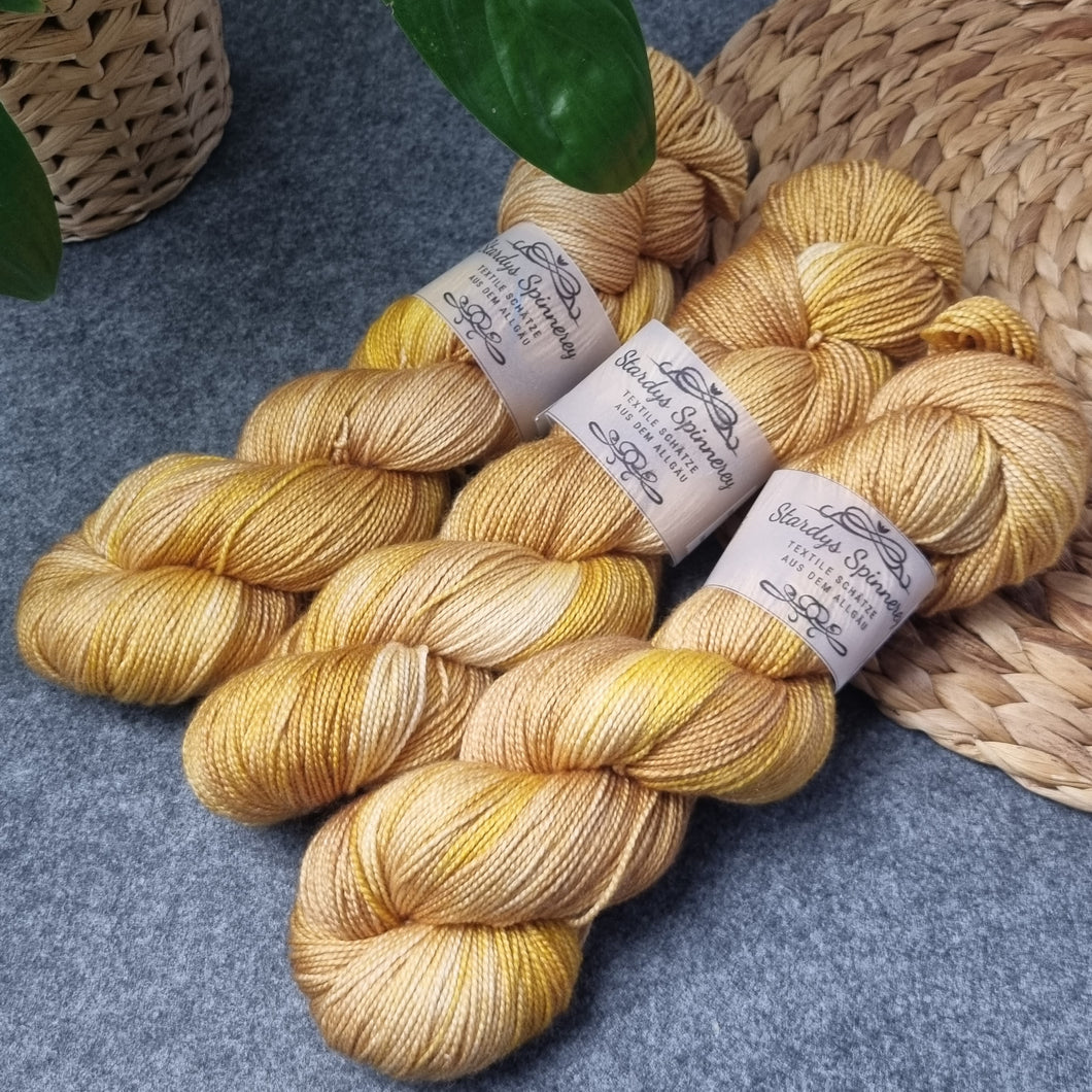 Silky HT - Gold Nugget