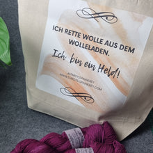 Lade das Bild in den Galerie-Viewer, Baumwoll-Tasche &quot;Ich rette Wolle...&quot;
