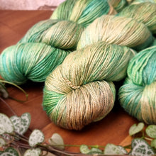 Lade das Bild in den Galerie-Viewer, Royal Silk - Camouflage
